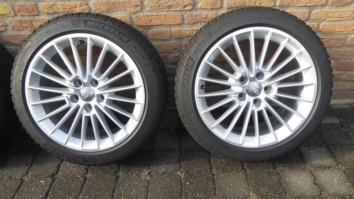 S-line Audi velgen met Michelin A6 winterbanden 225-45-17, Auto-onderdelen, Banden en Velgen, Banden en Velgen, Winterbanden, 17 inch