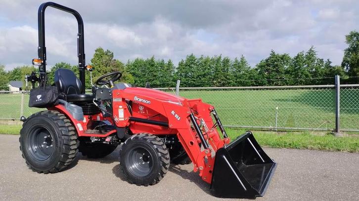 Branson Tym 2505 25 pk hst voorlader nieuw Promotie ! € 14, Zakelijke goederen, Machines en Bouw | Tuin, Park en Bosbouw, Overige typen