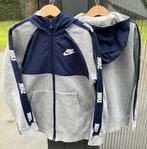 Nike trainingsjack / jas (137/147cm) 2 stuks beschikbaar, Gebruikt, Ophalen of Verzenden, Nike, Jongen