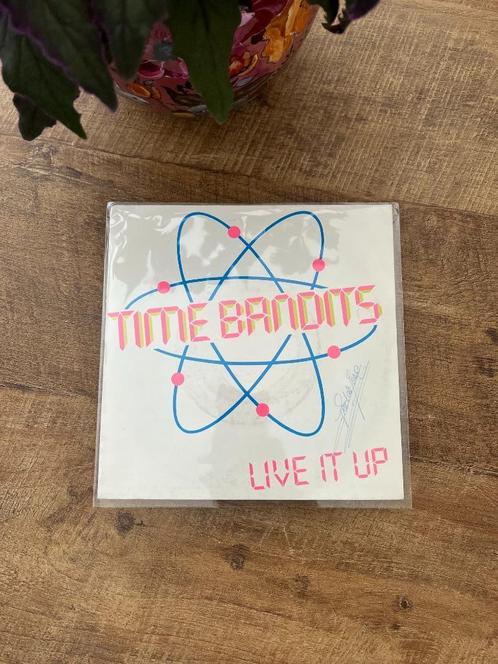 Time Bandits-Live it up., Cd's en Dvd's, Vinyl Singles, Gebruikt, Single, Pop, 7 inch, Ophalen of Verzenden