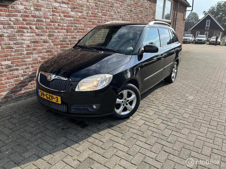 Skoda Fabia Combi 1.6-16V Elegance, Auto's, Skoda, Bedrijf, Te koop, Fabia, ABS, Airbags, Airconditioning, Alarm, Boordcomputer