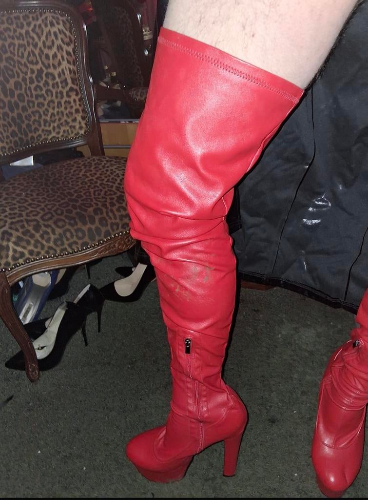 Prachtige rode laarzen, Ophalen of Verzenden, Zo goed als nieuw, Rood, Legging