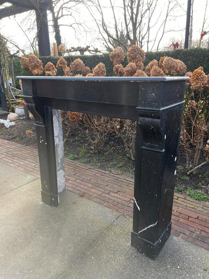 Strakke antieke marmeren front / hoek schouw, Huis en Inrichting, Haarden, Zo goed als nieuw, Ophalen of Verzenden