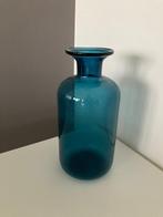 Blauw glazen vaasje, Blauw, Ophalen of Verzenden, Minder dan 50 cm, Glas