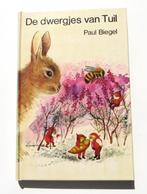 Klassieke Fantasieboek M5092: De dwergjes van Tuil 5+/8+, Paul Biegel, Ophalen of Verzenden, Zo goed als nieuw, Sprookjes