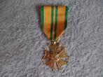 Nijmeegse Vierdaagse medaille NBVLO KRUIS, Verzamelen, Ophalen of Verzenden, Landmacht, Nederland, Lintje, Medaille of Wings