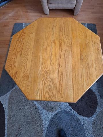 Salontafel beschikbaar voor biedingen