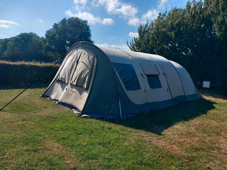 Bardani Villagrande 450 6 persoons tent in goede staat, Caravans en Kamperen, Tenten, tot en met 6, Gebruikt, Ophalen