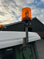 Originele Fendt zwaailampen en zwaailampsteunen., Ophalen