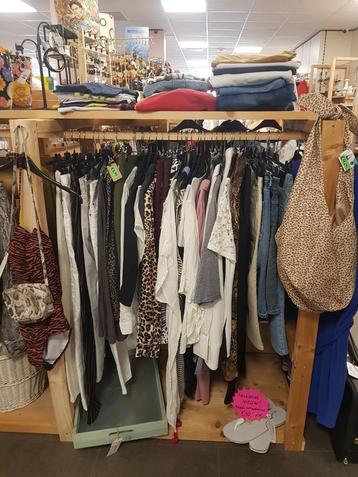 Diverse spullen beschikbaar voor biedingen