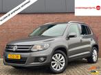 Volkswagen Tiguan 160 PK | 1E EIG! | NL-AUTO! | DEALER OH!, Auto's, Volkswagen, Voorwielaandrijving, Euro 5, 15 km/l, Zwart