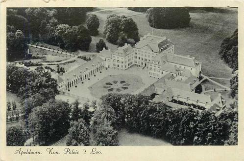 (300-498-007) Apeldoorn Kon Paleis t Loo, Verzamelen, Ansichtkaarten | Nederland, Gelderland, Verzenden