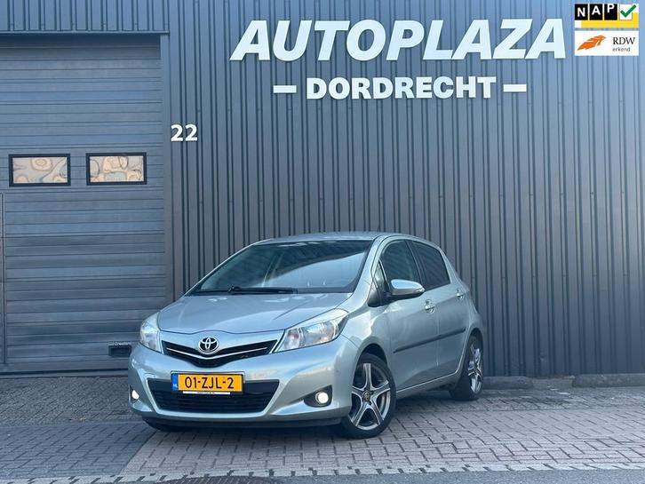 Toyota Yaris 1.3 VVT-i Aspiration|Automaat|Camera|Navi|Trekh, Auto's, Toyota, Bedrijf, Te koop, Yaris, ABS, Achteruitrijcamera