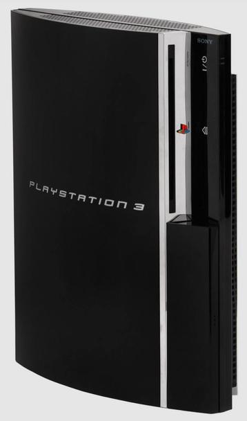 Sony Playstation 3 (PS3) Phat met spellen en controller beschikbaar voor biedingen