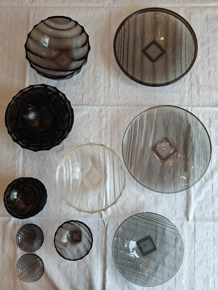 Persglas servies Grijsviolet Copier Leerdam, Huis en Inrichting, Woonaccessoires | Schalen en Manden, Zo goed als nieuw, Schaal