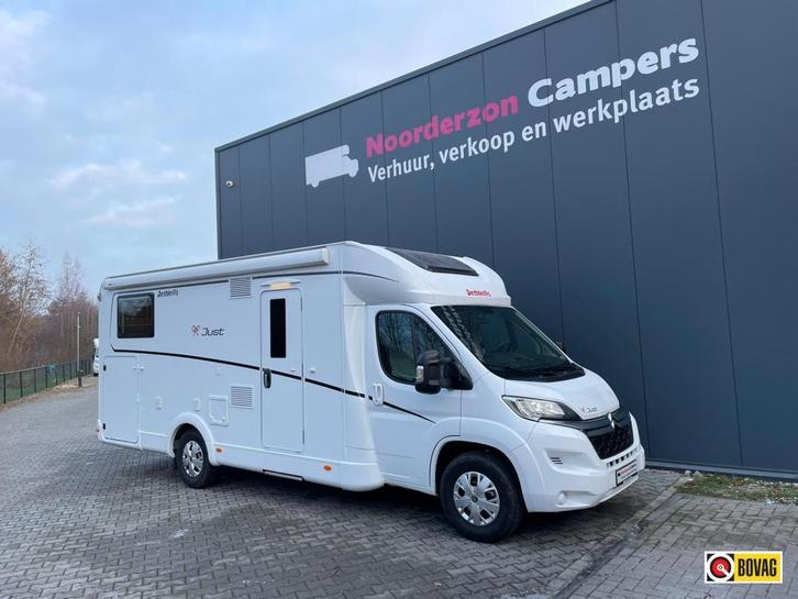 Dethleffs Just 90 T 7052 EB - enkele bedden + hefbed, Caravans en Kamperen, Campers, Bedrijf, tot en met 4, Half-integraal, Dethleffs