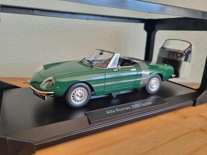 Norev Alfa Romeo 2000 Spider 1:18 Met Softtop, Hobby en Vrije tijd, Modelauto's | 1:18, Nieuw, Auto, Norev, Ophalen of Verzenden