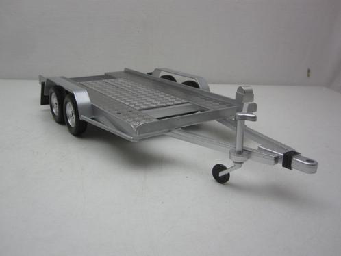 Auto-ambulance / Auto-transporter 1:18 IXO, Hobby en Vrije tijd, Modelauto's | 1:18, Nieuw, Overige typen, Overige merken, Ophalen of Verzenden