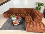 GRATIS LEVERING Hoekbank Bruin (1 maand) 300x250 GEREINIGD, Hoekbank, 300 cm of meer, Ophalen of Verzenden, Zo goed als nieuw