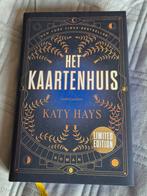Het Kaartenhuis - Katy Hays (Limited Edition), Ophalen of Verzenden, Nieuw, Katy Hays, Nederland
