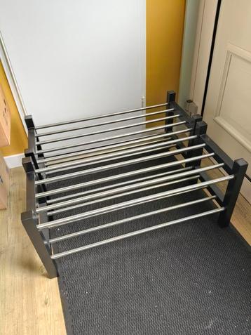 Ikea schoenenrek zwart 2x beschikbaar voor biedingen