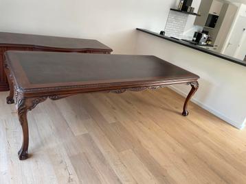 houten eettafel 2.60m x 1.20m - Nette staat beschikbaar voor biedingen