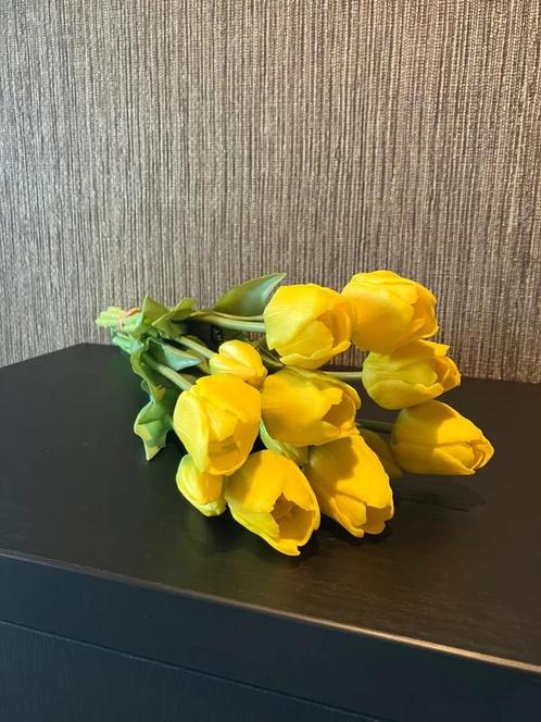 Real touch siliconen kunsttulpen geel 47cm NIEUW!, Huis en Inrichting, Woonaccessoires | Kunstplanten en Kunstbloemen, Nieuw, Binnen