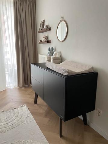 Kidsmill Sixties Commode & Ledikant Zwart Walnoot beschikbaar voor biedingen
