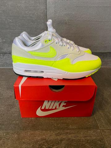 Nike Air Max 1 Volt Suede | Maat 39