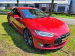 Tesla Model S P85d 2015 Rood incl. gratis Superchargen, Auto's, Tesla, Automaat, Zwart, 38 min, Elektrisch