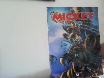 mickey nr 2 de cyclus van magiers -2  beschikbaar voor biedingen