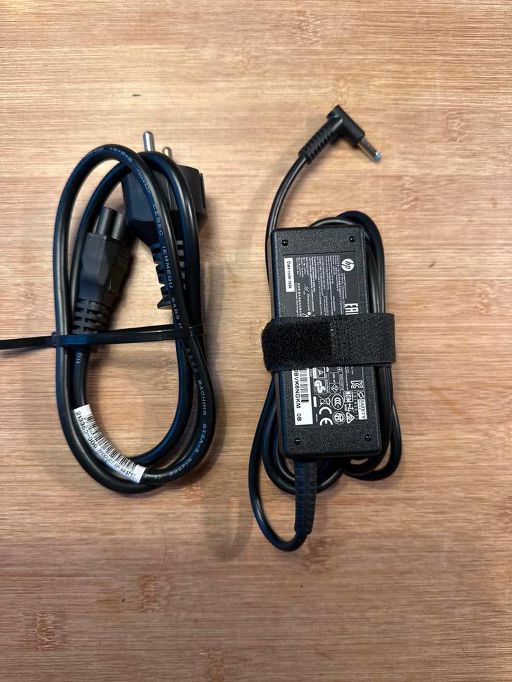HP Pavilion Laptop Oplader - 45W - Gebruikt, Computers en Software, Laptop-opladers, Gebruikt, Ophalen of Verzenden