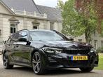 BMW 3 Serie Touring 330d xDrive High Executive € 45.900,00, Auto's, Nieuw, Geïmporteerd, 5 stoelen, 20 km/l