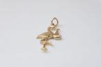 14 Karaat Gouden Ooievaar Met Baby Hanger, Sieraden, Tassen en Uiterlijk, Kettinghangers, Overige voorstellingen, Ophalen of Verzenden
