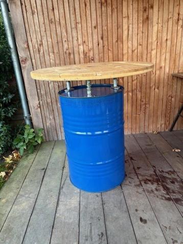 statafel, bijzet tafel, stoere tafel, oliedrum tafel, tafel beschikbaar voor biedingen