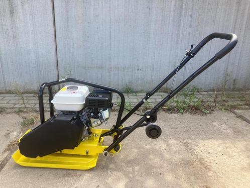 te koop handige trilplaat nieuw uit de doos met 7 pk motor, Tuin en Terras, Hand-tuingereedschap, Nieuw, Overige soorten, Ophalen