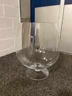 Cognac vaas op voet, Huis en Inrichting, Woonaccessoires | Vazen, Ophalen, Overige kleuren, Minder dan 50 cm, Glas