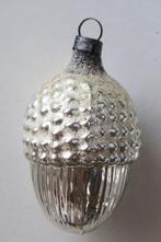 Oude kleine Kerstbal: Eikel, Ophalen of Verzenden