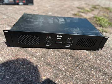 Versterker QTX Q600 2 x 300W beschikbaar voor biedingen