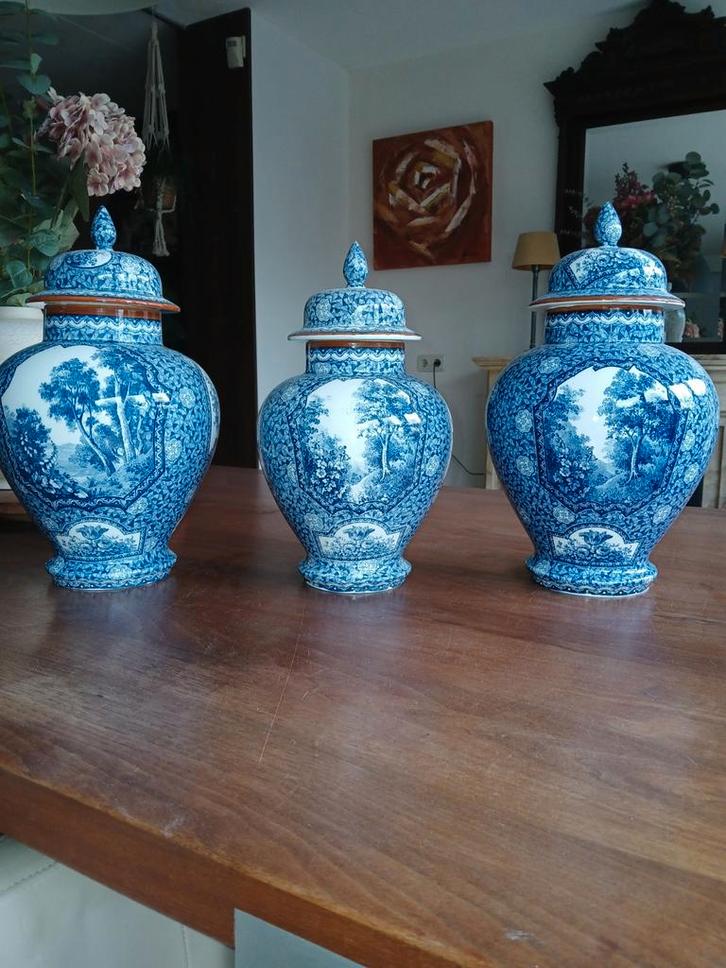 3 antieke dekselvazen villeroy en boch (flamand), Antiek en Kunst, Antiek | Vazen, Ophalen of Verzenden