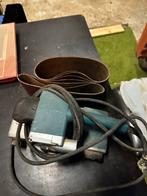Makita Bandschuurmachine + Extra Banden, Ophalen of Verzenden, Gebruikt, Bandschuurmachine
