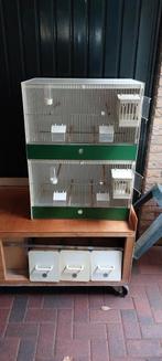 2 heesakkers kunstof broedkooien 61, Dieren en Toebehoren, Vogels | Hokken en Kooien, Ophalen, Zo goed als nieuw, Kunststof, Broedkooi of Kweekkooi
