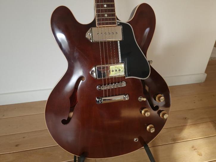 Gibson ES-335 Custom Shop en Gibson ES-135 Limited Edition, Muziek en Instrumenten, Snaarinstrumenten | Gitaren | Elektrisch, Gebruikt