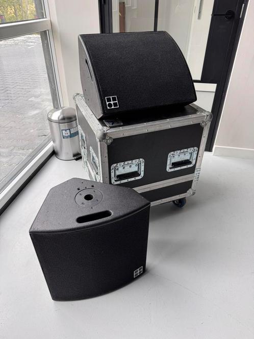 2x d&b Audiotechnik Max 12 monitor in flightcase, Audio, Tv en Foto, Luidsprekers, Zo goed als nieuw, 120 watt of meer, Overige merken