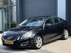 Volvo S60 1.6 T3 Momentum / Dealer OH / Navi / Trekhaak /, Auto's, Voorwielaandrijving, 4 cilinders, 150 pk, S60