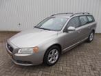 Volvo V70 2.0 Summum ( APK 22-09-2025 ) (bj 2008), Voorwielaandrijving, Gebruikt, Beige, 4 cilinders