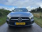 Mercedes-Benz A-Klasse 200 Business Solution Zwarte Hemel/ L, 65 €/maand, Gebruikt, 4 cilinders, Leder en Stof