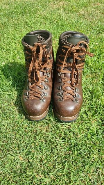Miendl bergschoenen 2 maat EU 41 US 8 beschikbaar voor biedingen