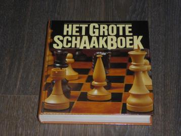 HET GROTE SCHAAKBOEK beschikbaar voor biedingen