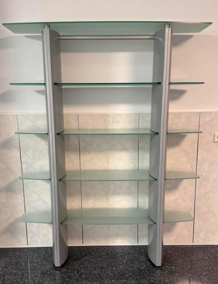 Wandkast/vitrinekast, Huis en Inrichting, Kasten | Vitrinekasten, Zo goed als nieuw, 150 tot 200 cm, 100 tot 150 cm, 25 tot 50 cm